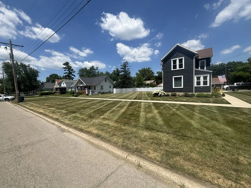 Top-rated yard cleanup service in Marseilles, IL - Brady’s Lawn Service