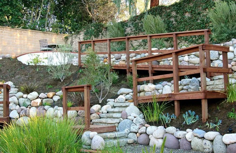 Local residential landscaping for outdoor upgrades in Oak Park, CA by Bragar Landscaping