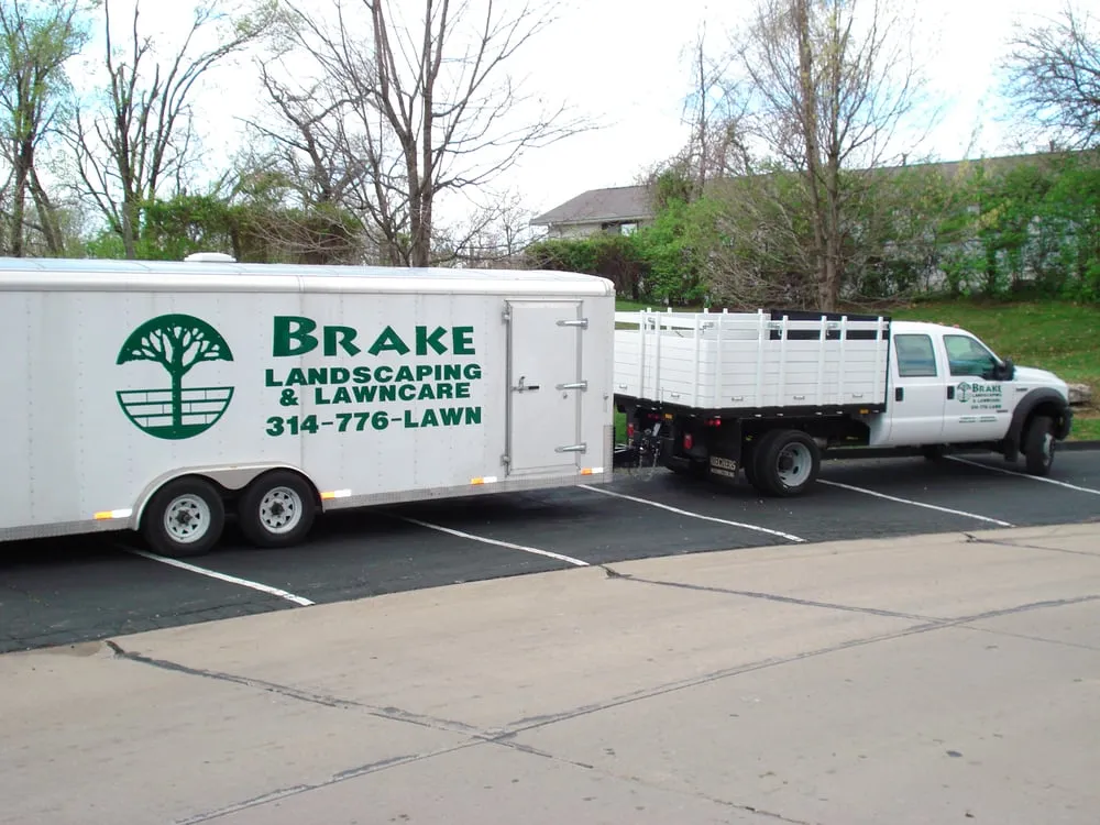 Top-rated landscape design for year-round maintenance in Saint Louis, MO by Brake Landscaping