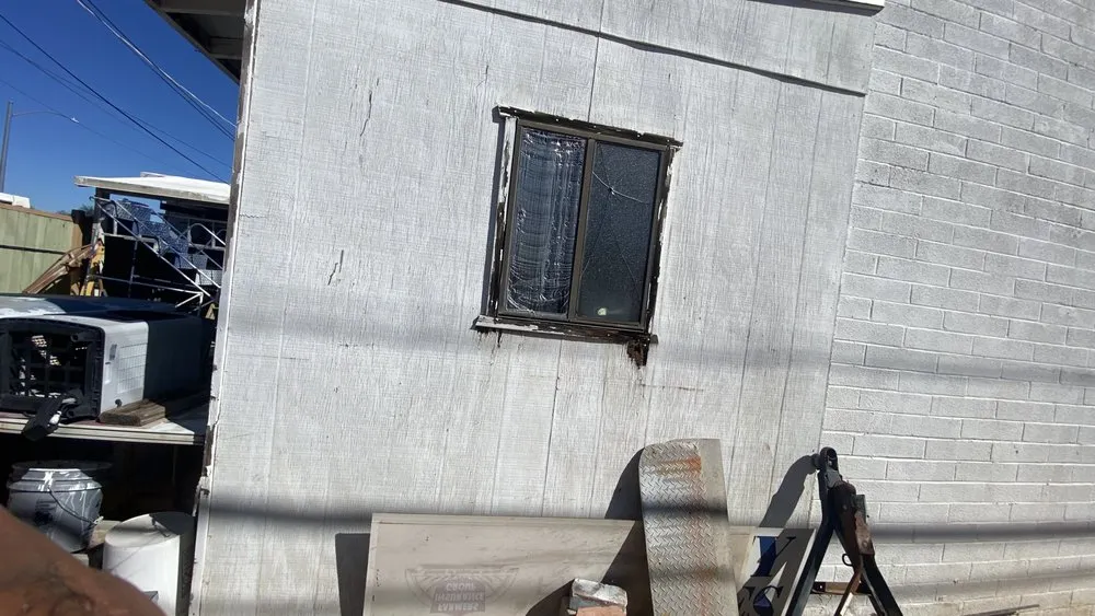 Reliable lawn care service for residential properties across Tucson, AZ - Brandon & son