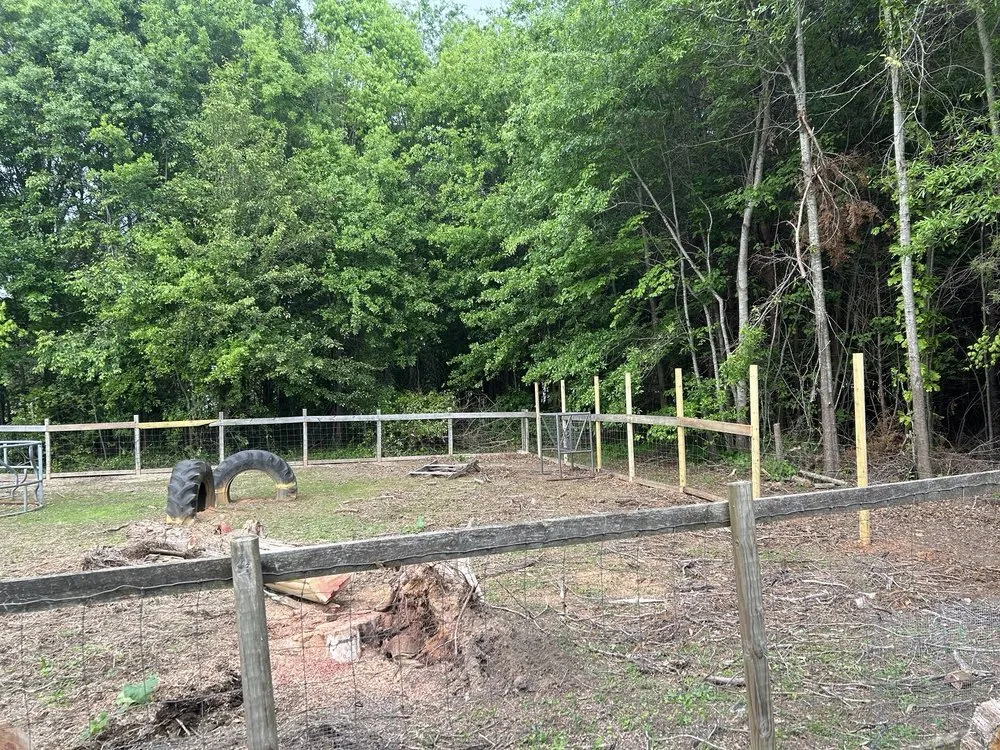 Affordable garden landscaping in Lenoir, NC by Brandon Home Improvements & Lawn Care