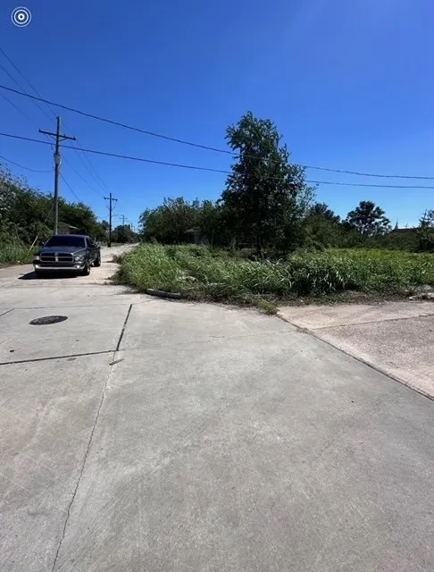 Affordable yard cleanup service in New Orleans, LA - Brandon Lawn Care