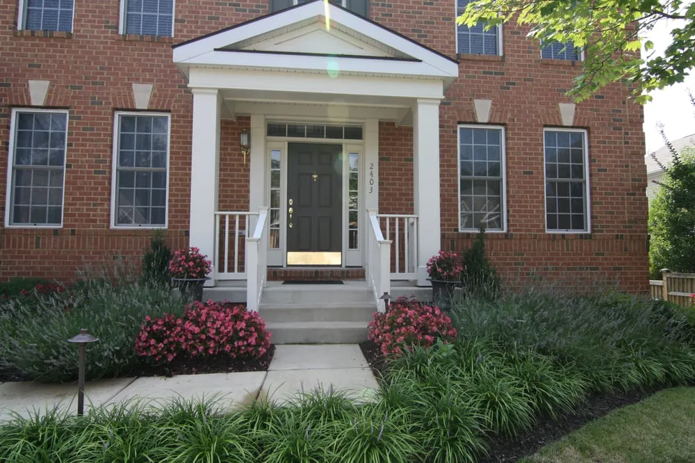 Reliable lawn care service in Lorton, VA - Brandon Rushing Lawn & Garden Care