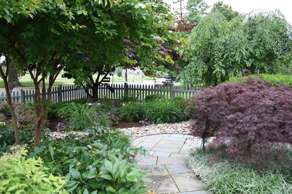 Trusted landscape installation in Lorton, VA - Brandon Rushing Lawn & Garden Care