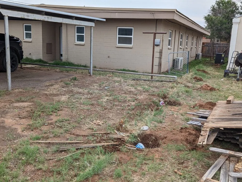 Local yard cleanup service in Midland, TX by Brandon's Knockabout Services