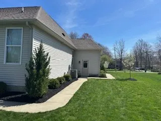 Trusted lawn mowing service in Akron, OH by Brandon’s Landscaping