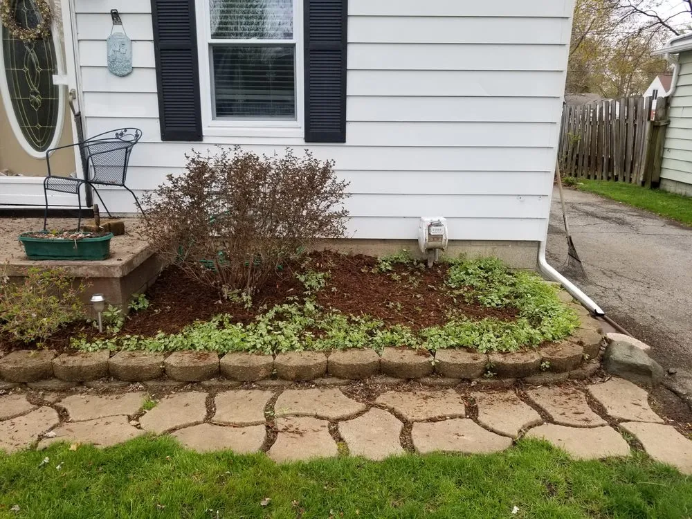 Professional lawn care service in Waterford Township, MI - Brandon's Outdoor Services