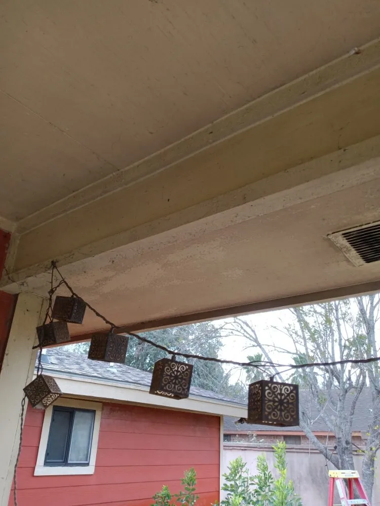 Expert landscaping services in Edinburg, TX by Brandon's Pressure Washing And Lawn Care Services