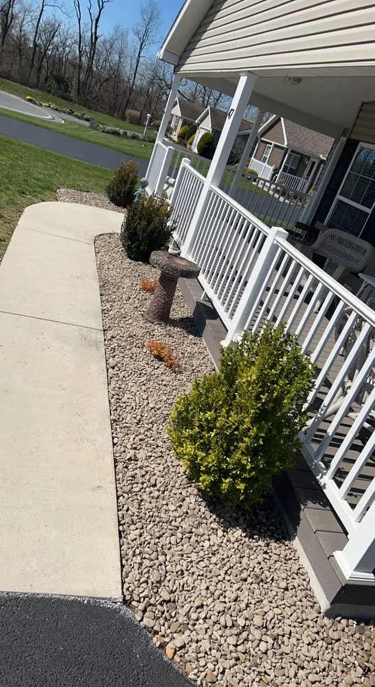 Reliable yard maintenance in Newville, PA by Brantner Lawncare