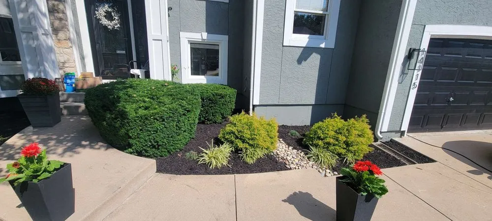 Trusted landscaping services experts serving Iola, KS - Brasher & Son Landscape & Gardening