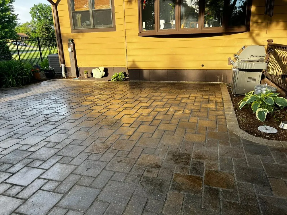 Reliable landscape design in Elgin, IL by Braulio Landscaping