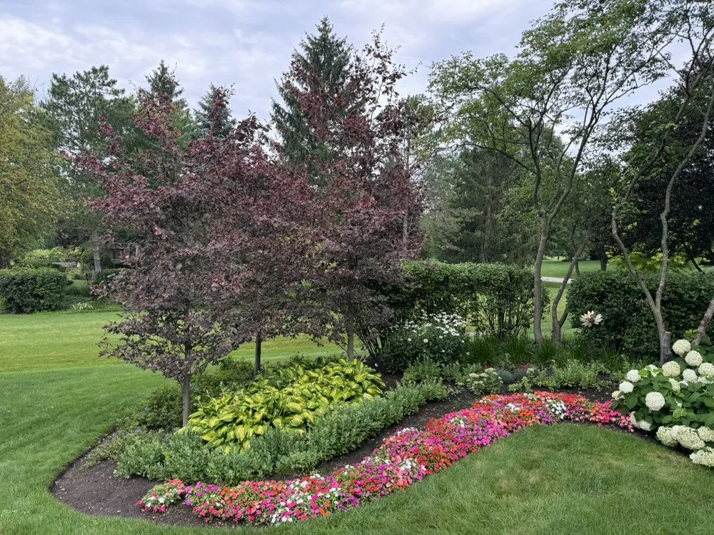 Expert landscaping services in Mundelein, IL by Braulio Mulch Supply