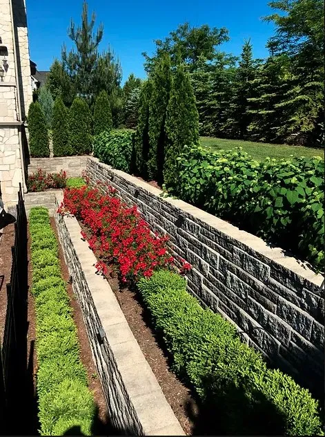 Professional outdoor landscaping in Mundelein, IL - Braulio Mulch Supply