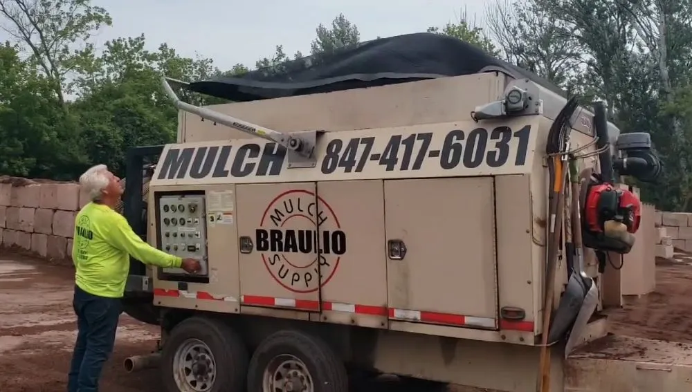 Affordable landscape installation in Mundelein, IL - Braulio Mulch Supply