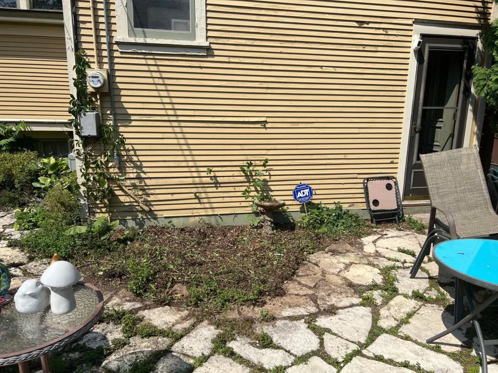 Affordable landscape design for beautiful yards in Milwaukee, WI by Braun's All-Year Landscaping