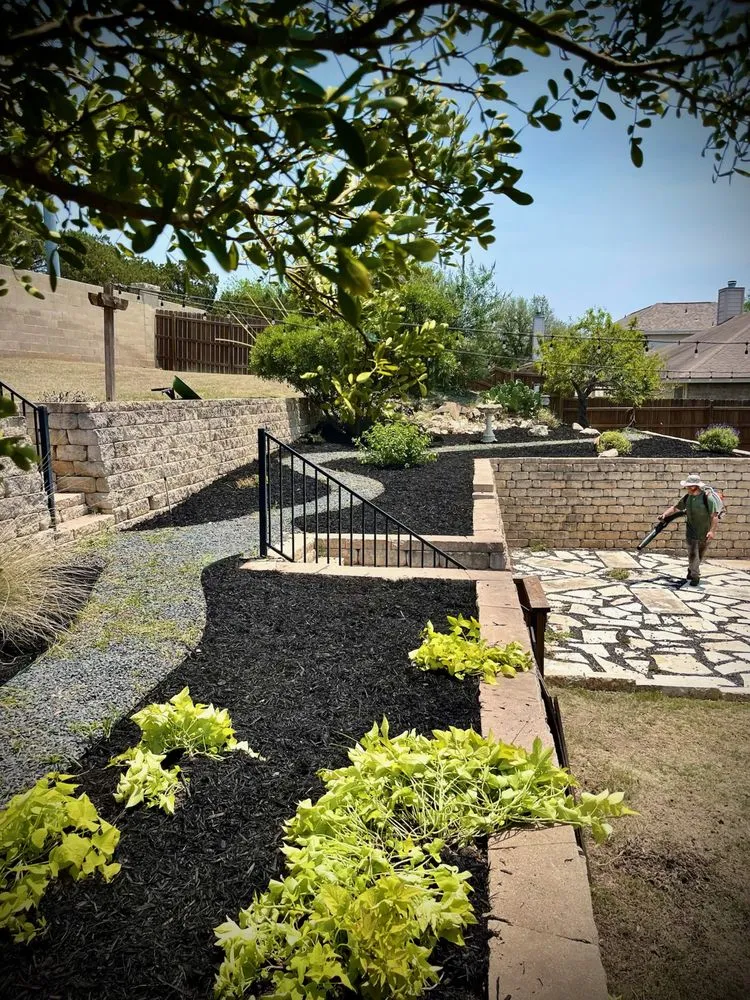 Expert garden landscaping experts serving New Braunfels, TX - Brauntex Outdoor Solutions