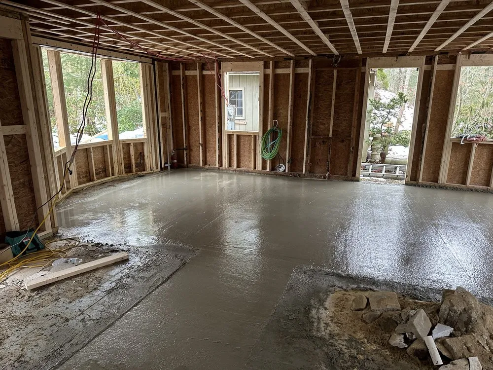 Custom yard cleanup service experts serving Hyannis, MA - Brave’s Masonry & Landscaping