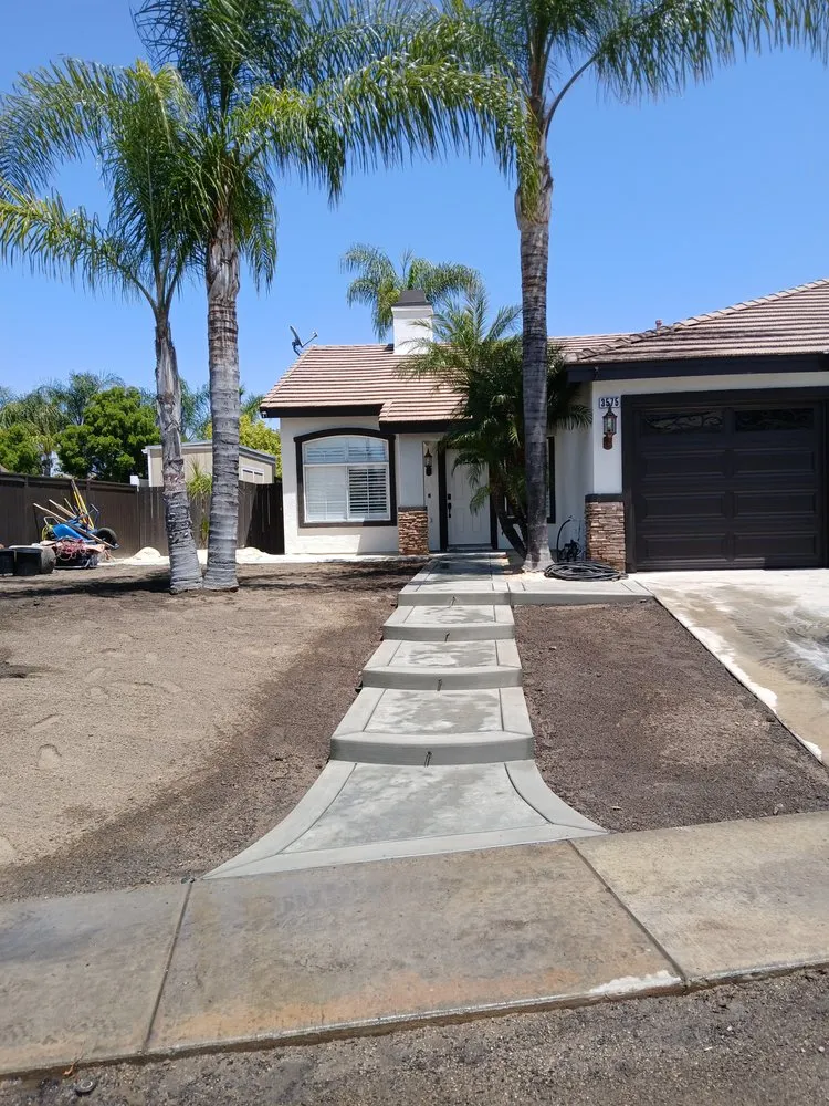 Custom lawn mowing service for residential properties in Menifee, CA by Bravo Landscape