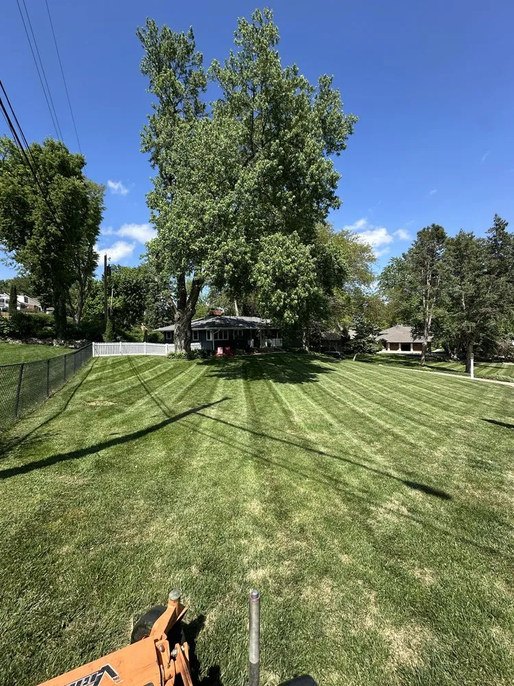 Local residential landscaping experts serving Omaha, NE - Bravo Landscaping