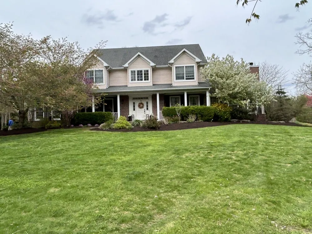 Custom residential landscaping experts serving Toms River, NJ - Bravo Lawn & Landscaping