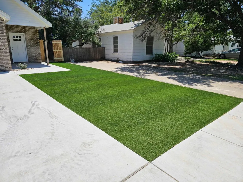 Custom yard cleanup service near you in Lubbock, TX by Bravo Xteriors
