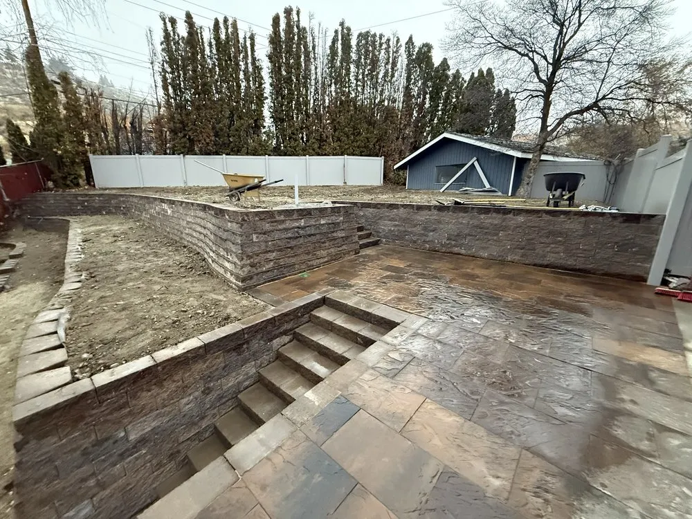 Expert lawn care service experts serving Chelan, WA - Bravo’s Landscape