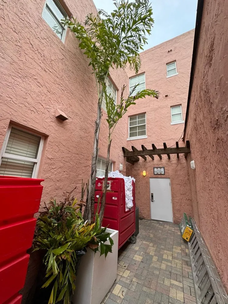 Top-rated lawn care service experts serving Miami, FL - Bravo’s Landscaping and Irrigation