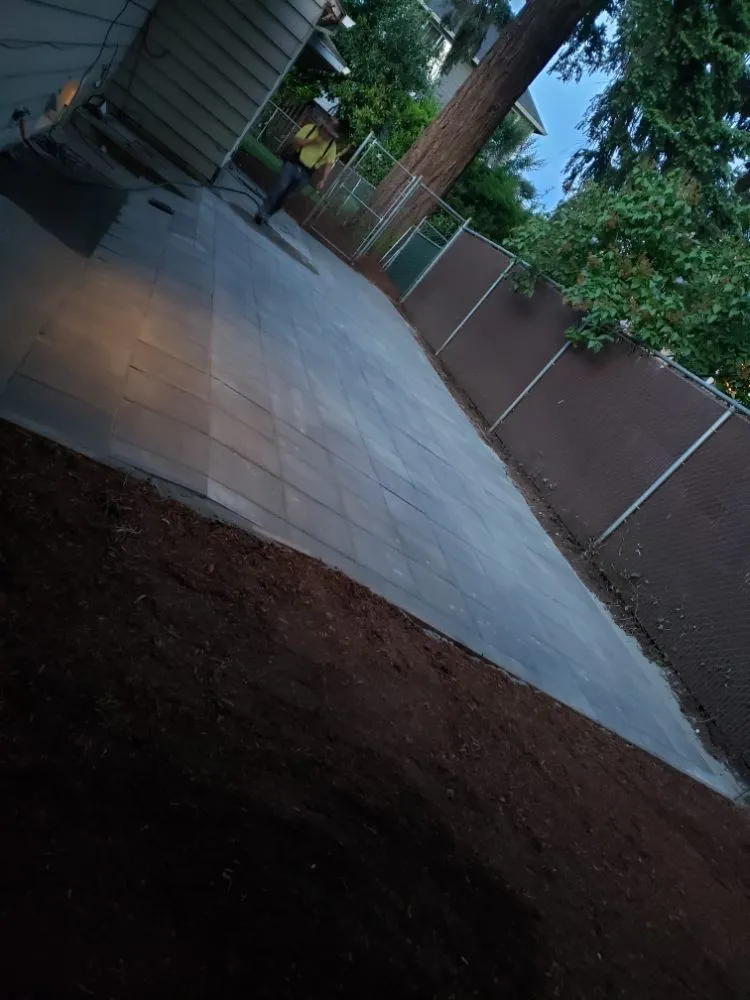 Affordable yard cleanup service in Portland, OR - Bravos Landscaping Innovation