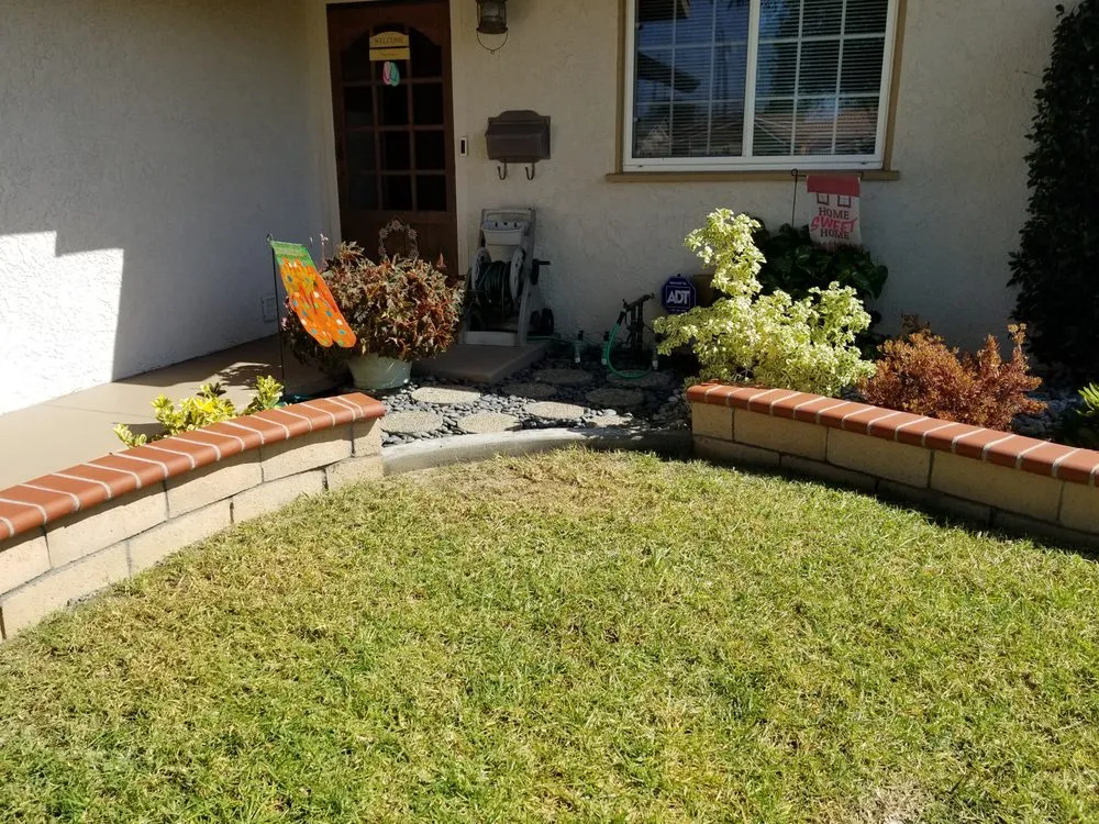Trusted residential landscaping in Santa Ana, CA by Bravo's Tree Service