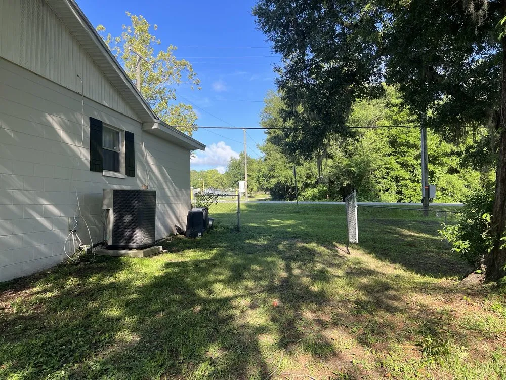 Custom lawn care service in Dade City, FL - Braxton’s Lawn Care