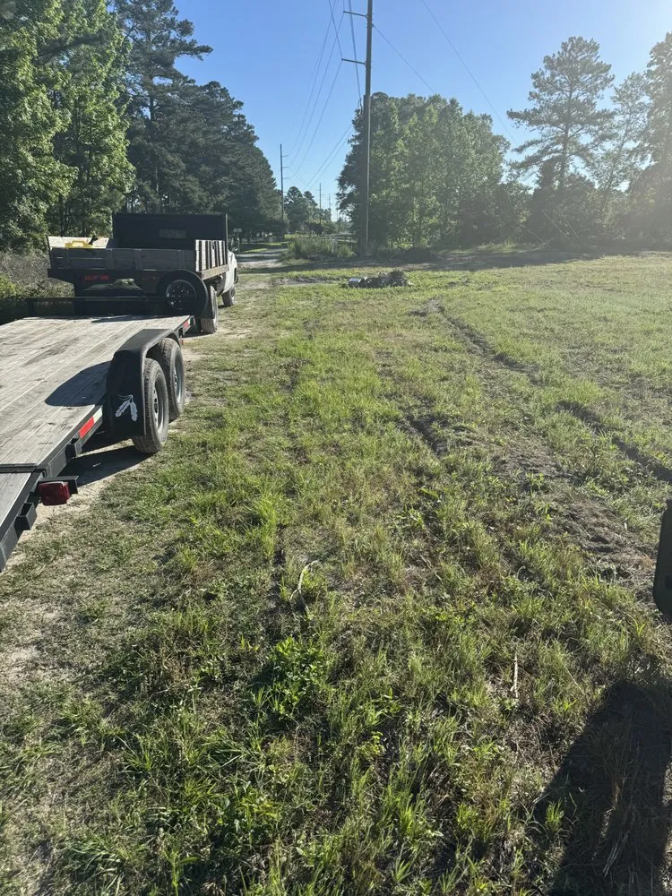 Local yard cleanup service for year-round maintenance in Pembroke, NC by Brayboy’s Landscaping, Grading and Hauling