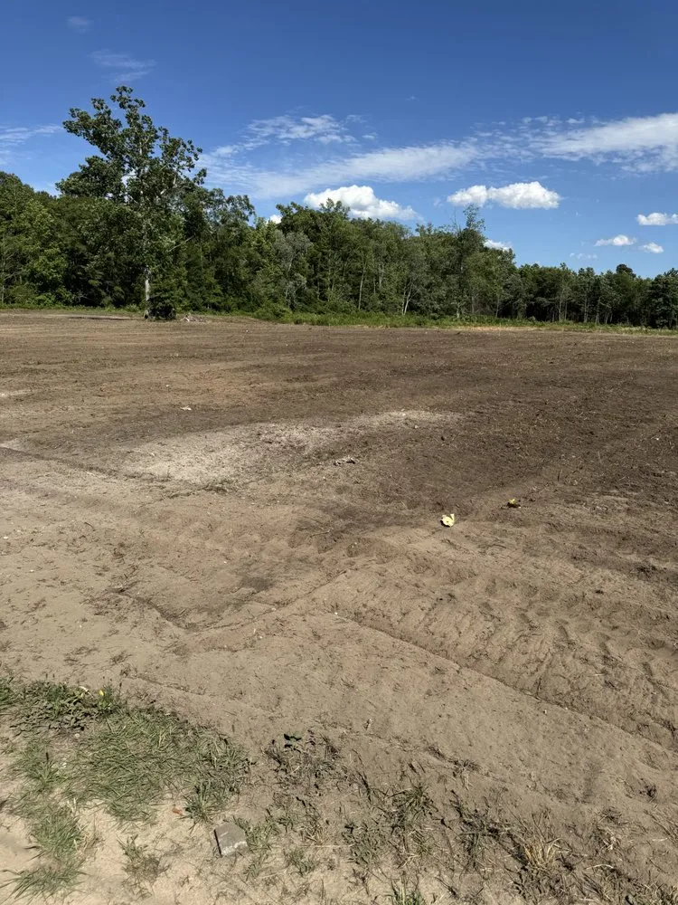 Reliable landscape design for homes in Pembroke, NC by Brayboy’s Landscaping, Grading and Hauling