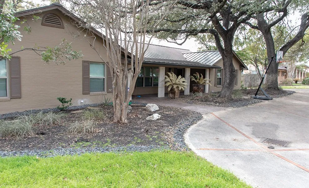 Custom yard cleanup service with custom design in Timberwood Park, TX by Brayden's Landscapes