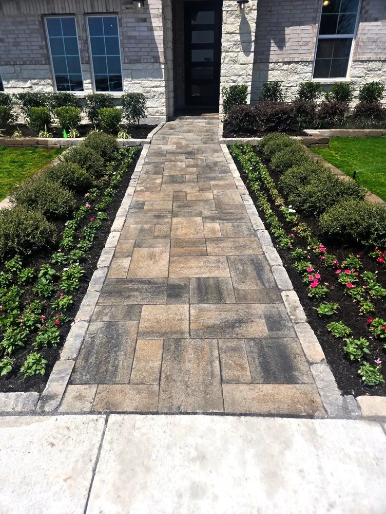 Local residential landscaping for homes in Timberwood Park, TX by Brayden's Landscapes