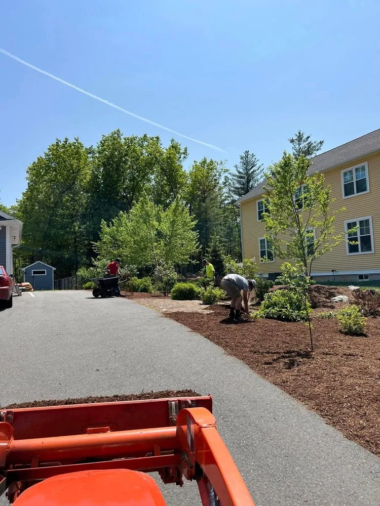 Top-rated garden landscaping with custom design across Easthampton, MA - Brayden's Landscaping
