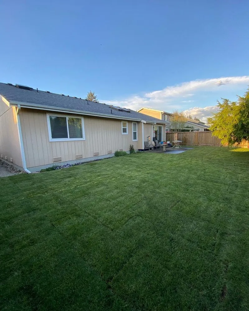 Local lawn care service with custom design in Olympia, WA by Braydon's Landscaping