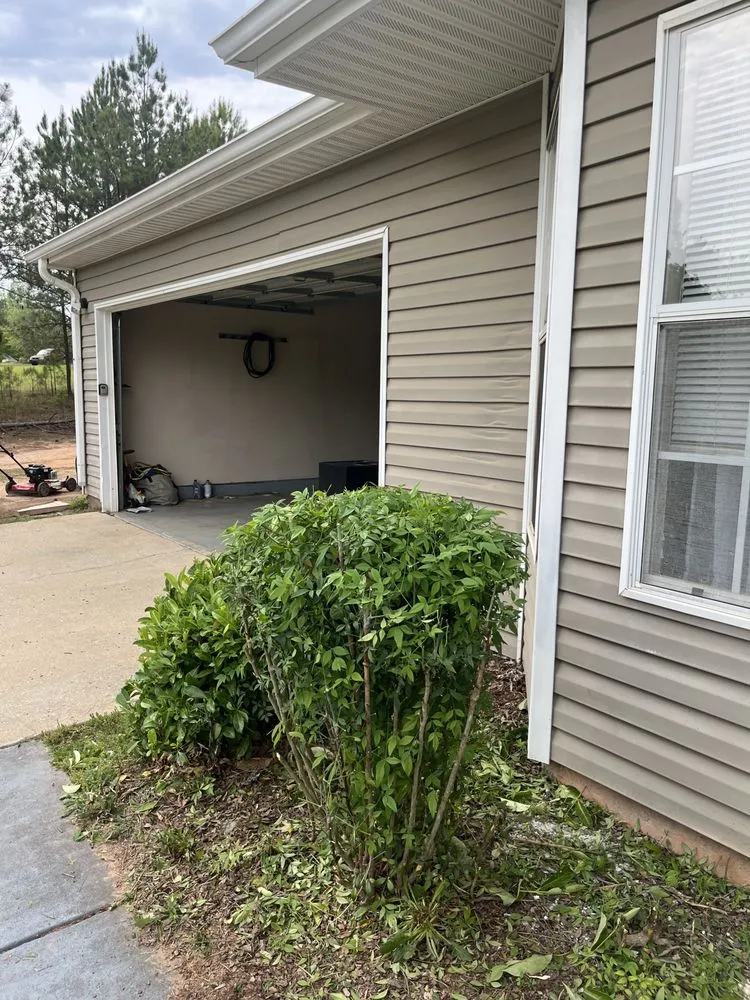 Local lawn mowing service with custom design in Locust Grove, GA by Braytens Lawn Care