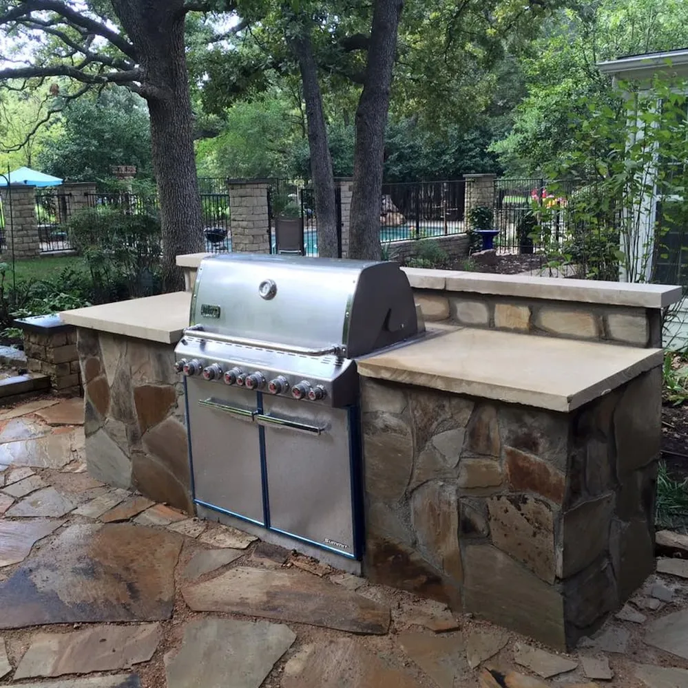 Top-rated garden landscaping in Lewisville, TX by Breakaway Landscape