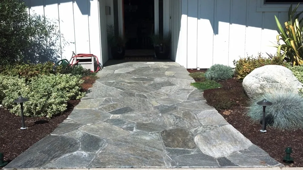 Professional outdoor landscaping experts serving Lewisville, TX - Breakaway Landscape