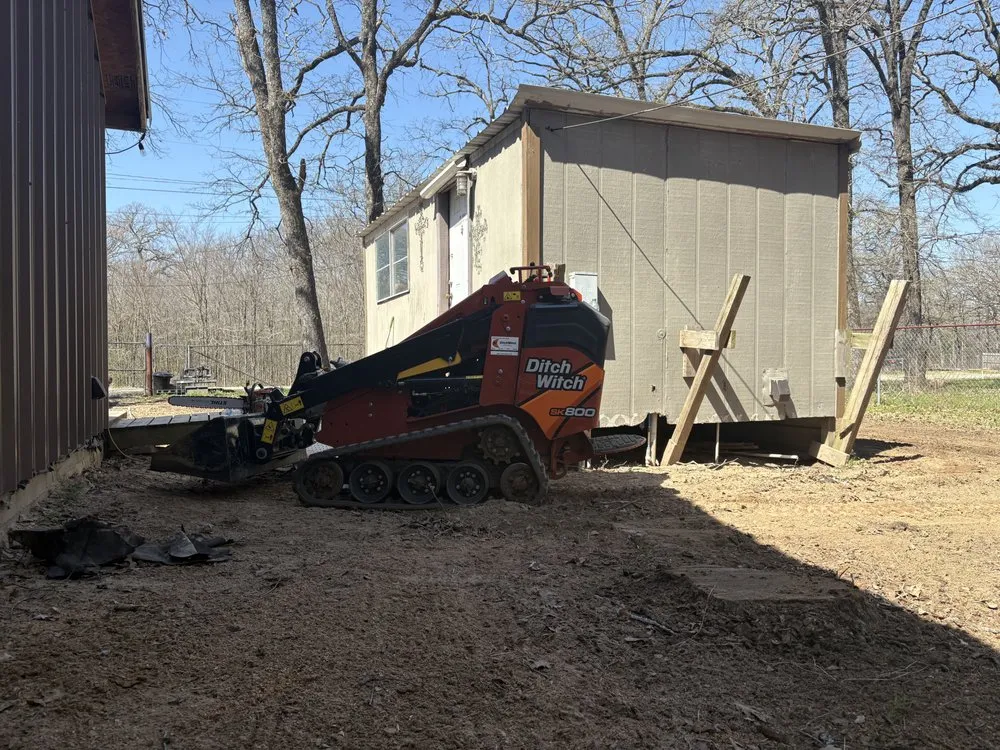 Expert garden landscaping in Chandler, TX - Breaking ground outdoor services