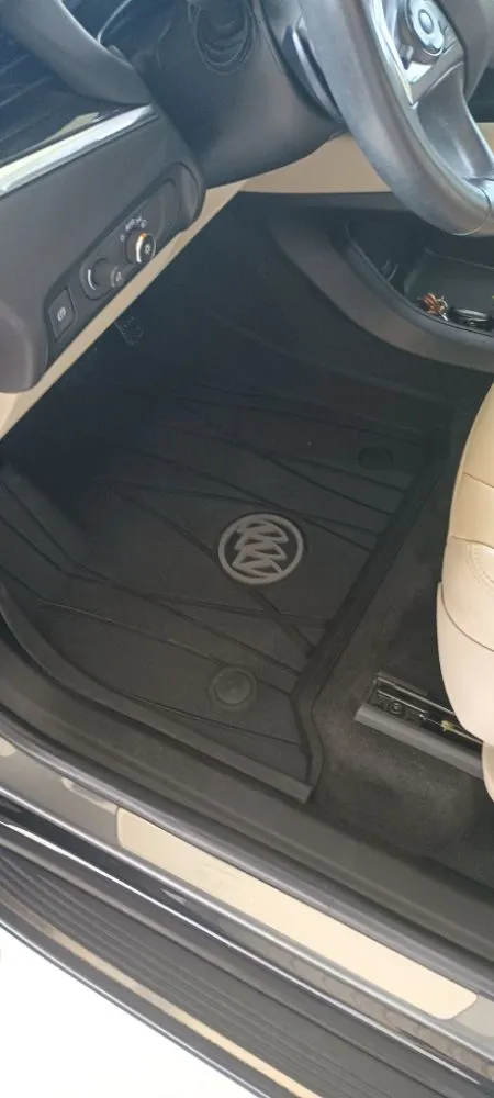 Professional lawn care service in Lafayette, LA by Breaux's Waterworks