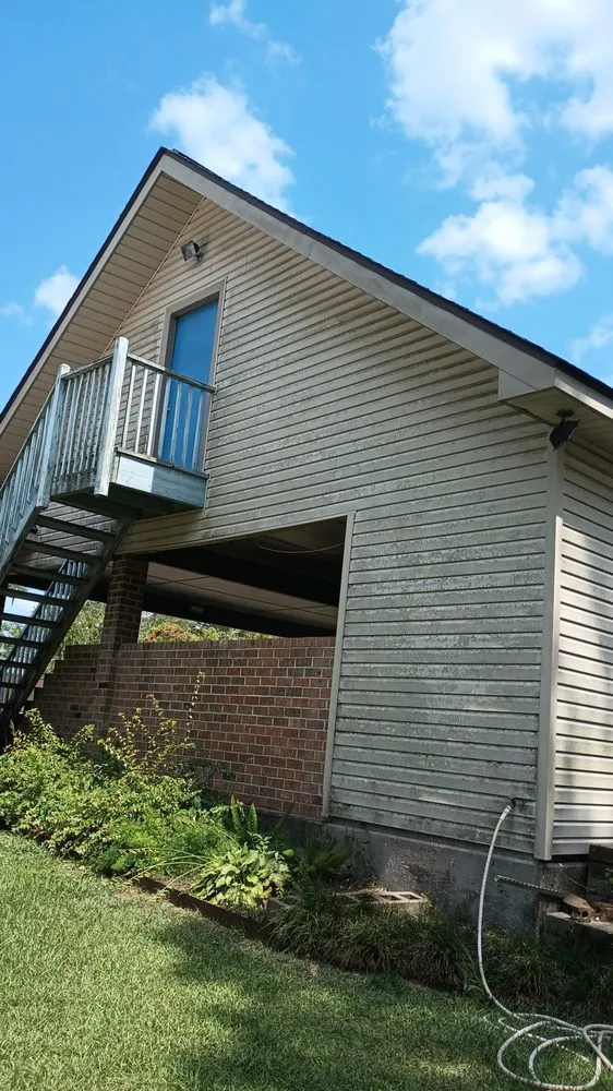 Reliable landscape installation experts serving Lafayette, LA - Breaux's Waterworks