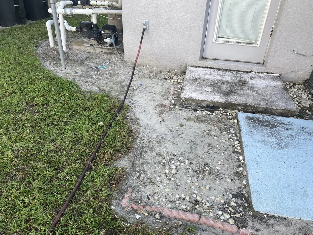 Local landscaping services with custom design in Deltona, FL by Brecht Landscaping