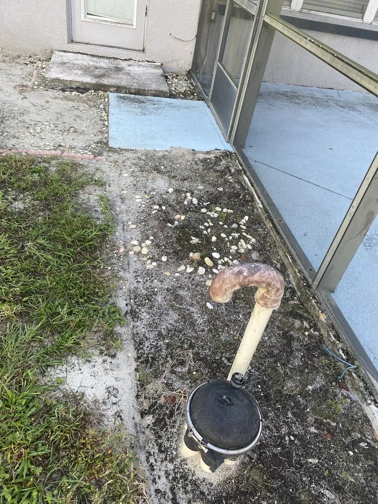 Top-rated landscape design in Deltona, FL by Brecht Landscaping