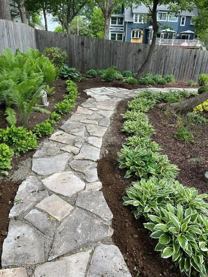 Top-rated yard cleanup service experts serving Waterford, MI - Breen's Landscape & Supply Center