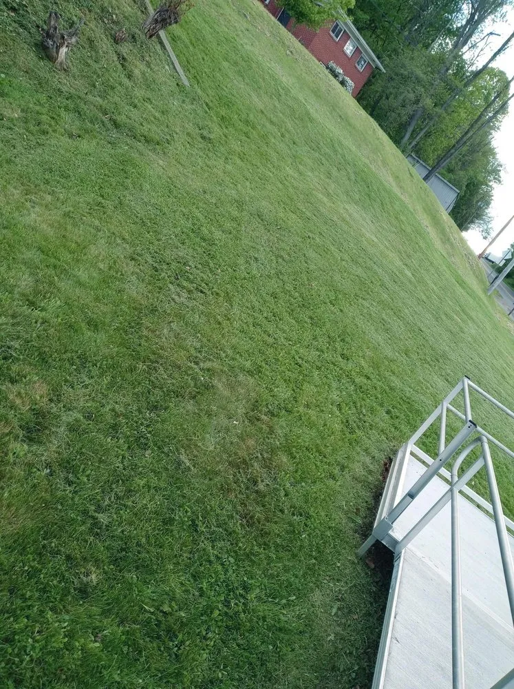 Local garden landscaping experts serving Uniontown, PA - Bregan's Lawn Care