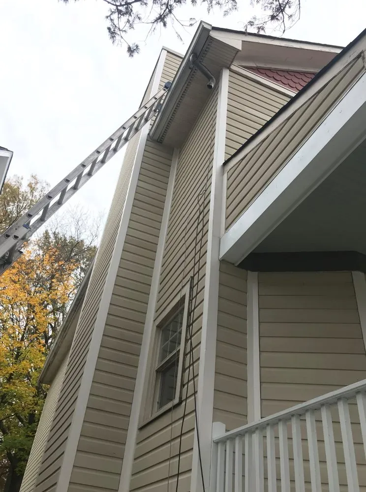 Top-rated lawn care service experts serving Falls Church, VA - BREL Services