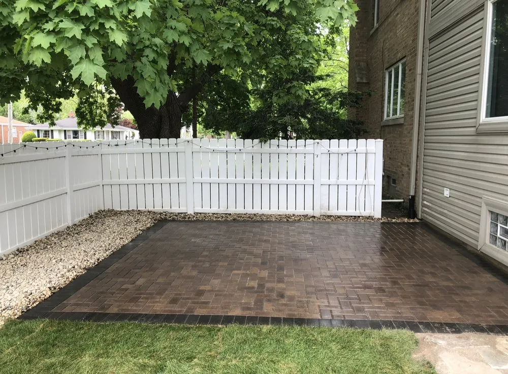 Affordable residential landscaping for beautiful yards across Des Plaines, IL - Brenes Landscaping