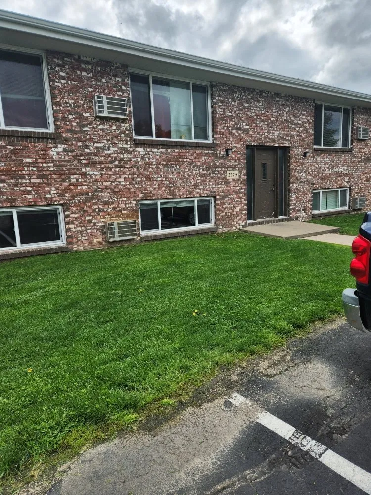 Expert landscaping services for residential properties in Dubuque, IA by Brenke's landscaping and Tree Remvel