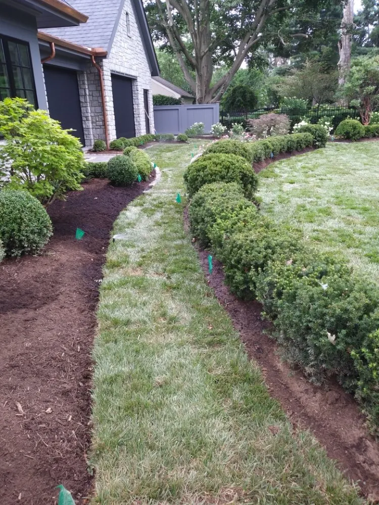 Custom landscaping services experts serving Lexington, KY - Brennan And Barham